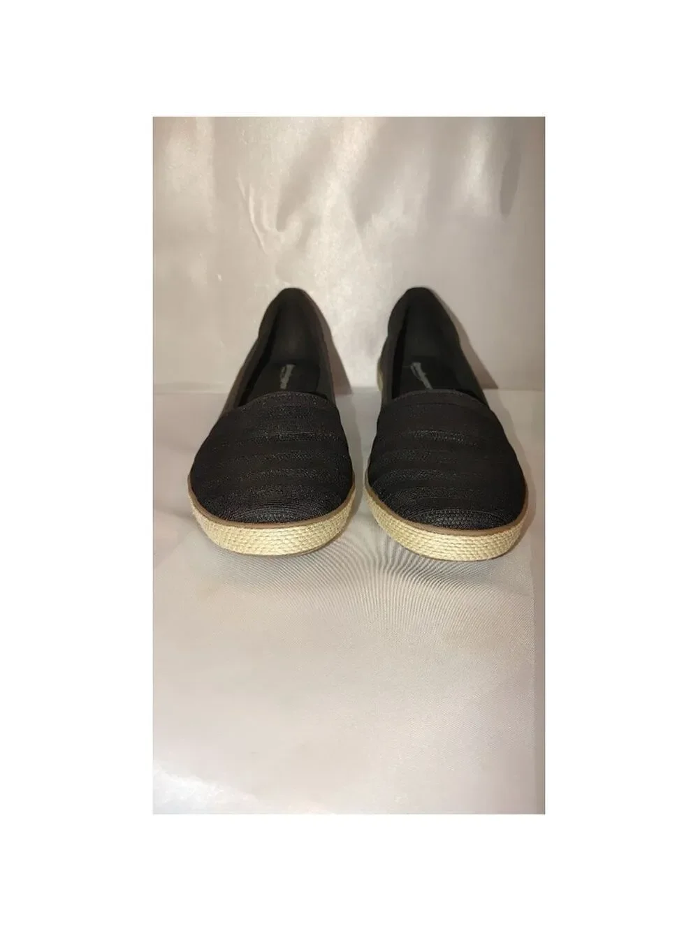 Grasshoppers Quinn Canvas Wedge Size 9.5